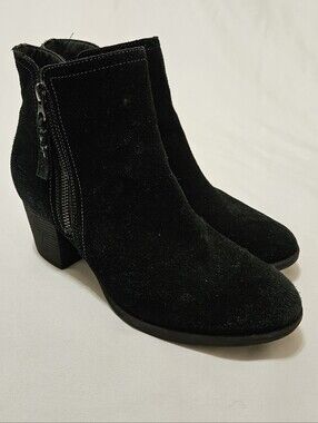 Skechers Taxi Out in Town Suede Side Zip Bootie Black Women's Size 10 M US
